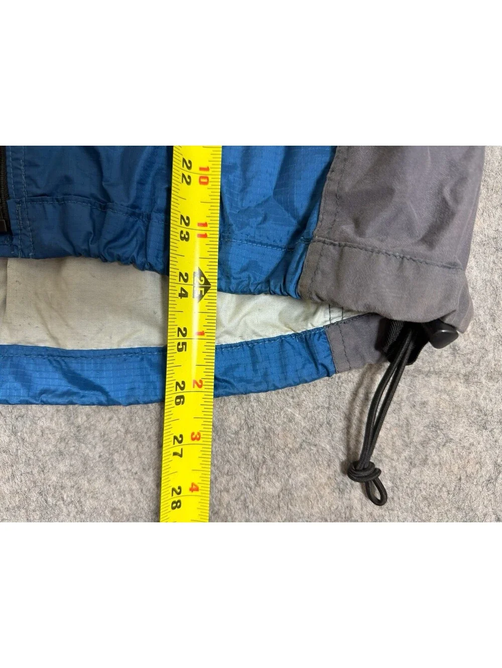 The North Face Goretex Jacket Mens Small Activent Blue Hiking Outdoor Gorpcore